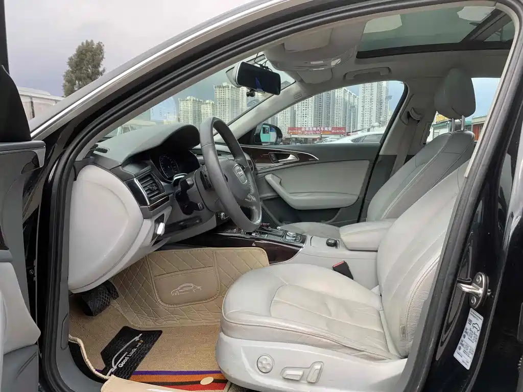 AUDI A6L 2012