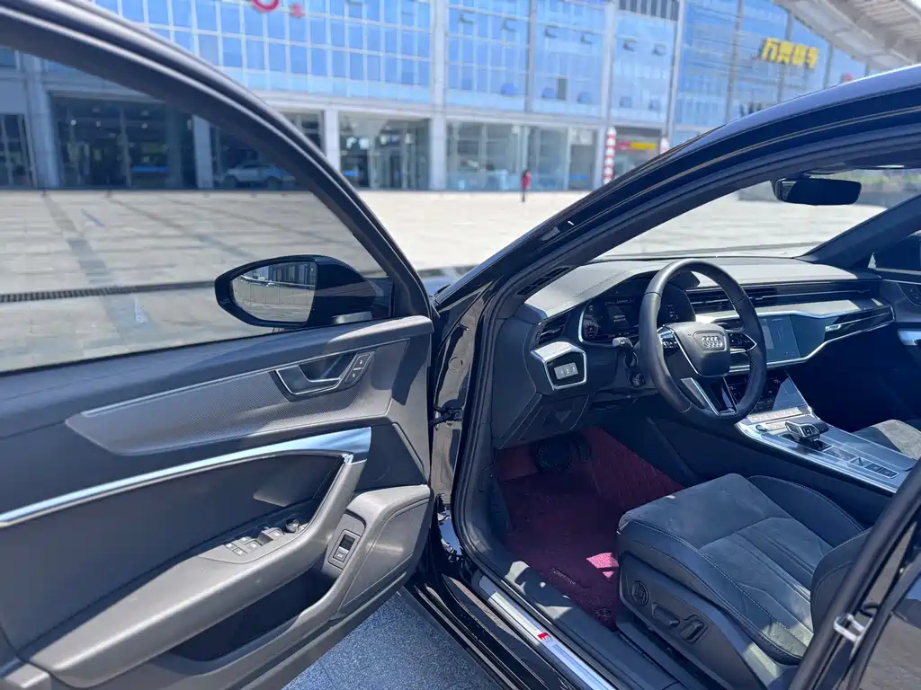 AUDI A6L 2021