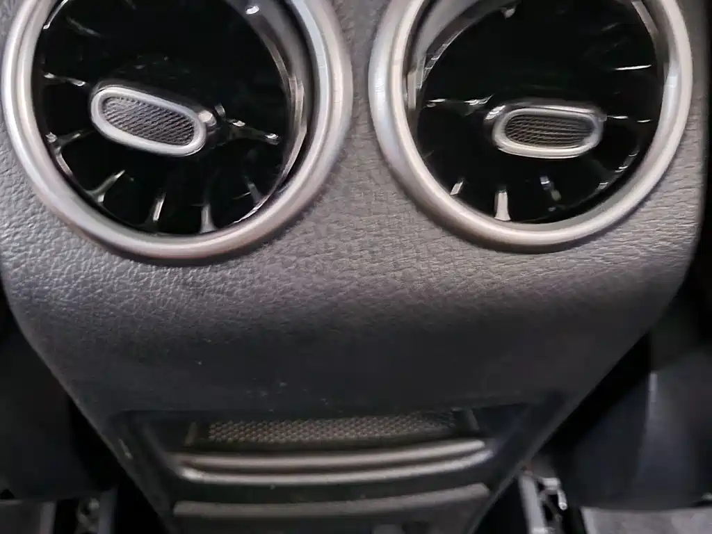 MERCEDES BENZ GLB 2022
