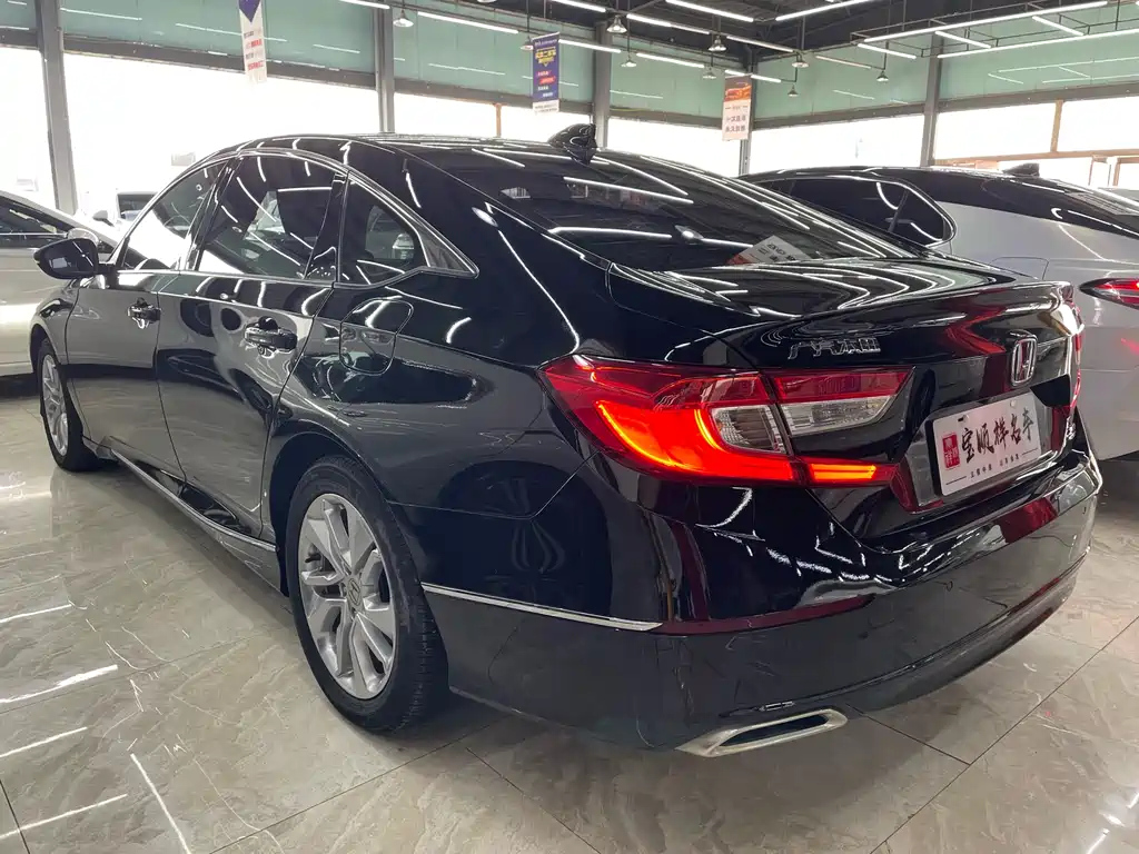HONDA ACCORD 2021