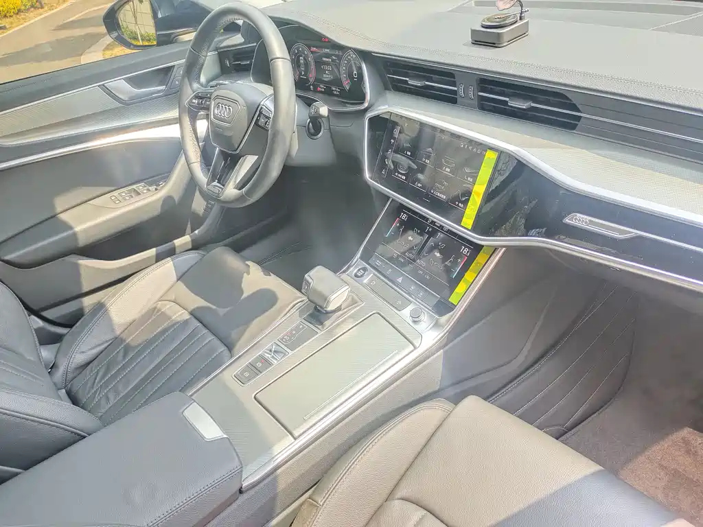 AUDI A6L 2022