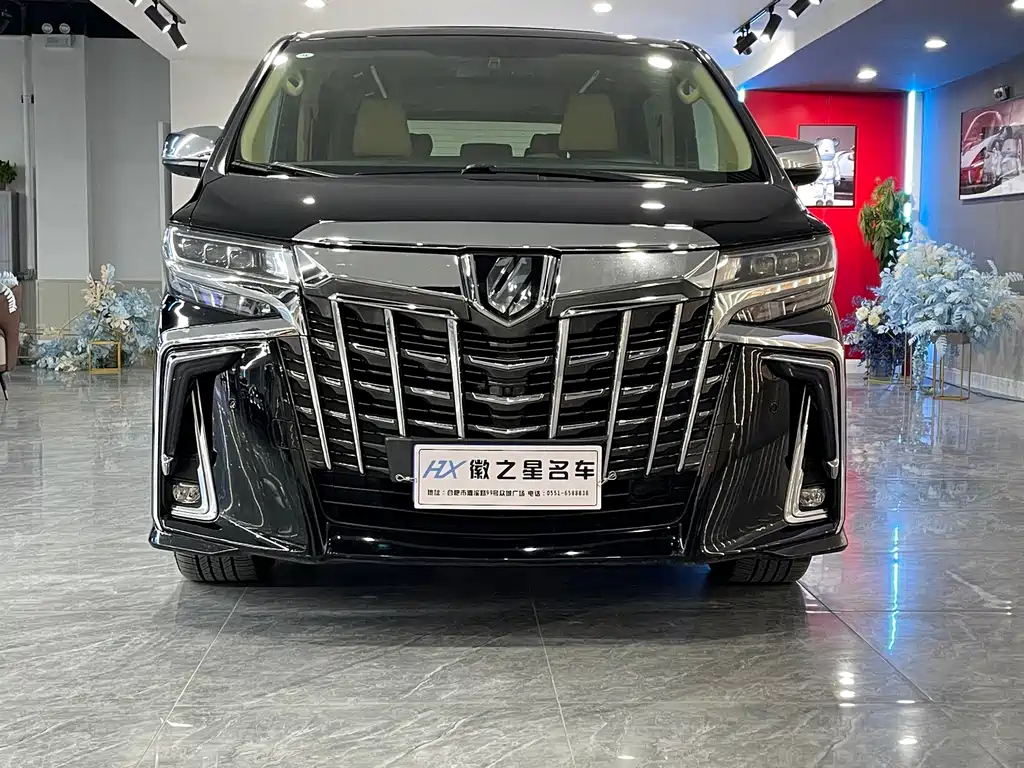 TOYOTA ALPHARD 2018