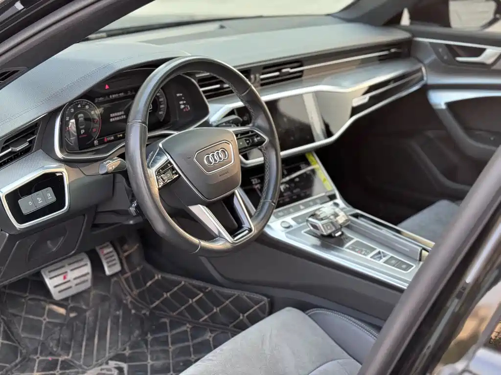 AUDI A6L 2022