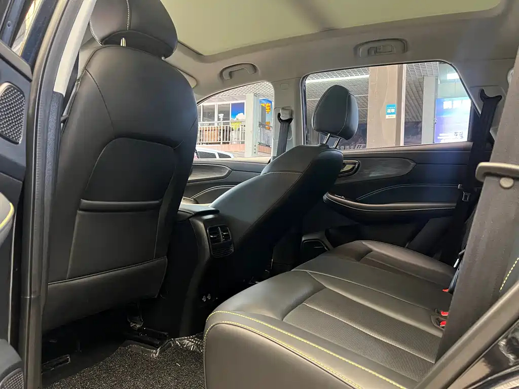 ROEWE RX5 2021