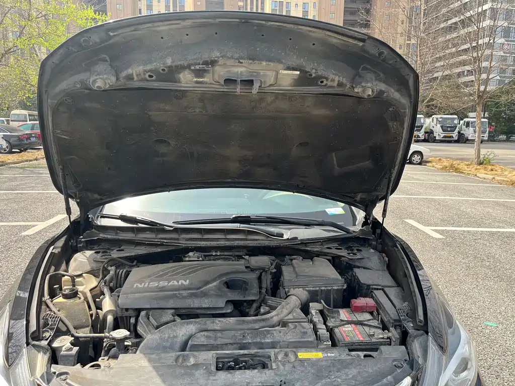 NISSAN TEANA 2018