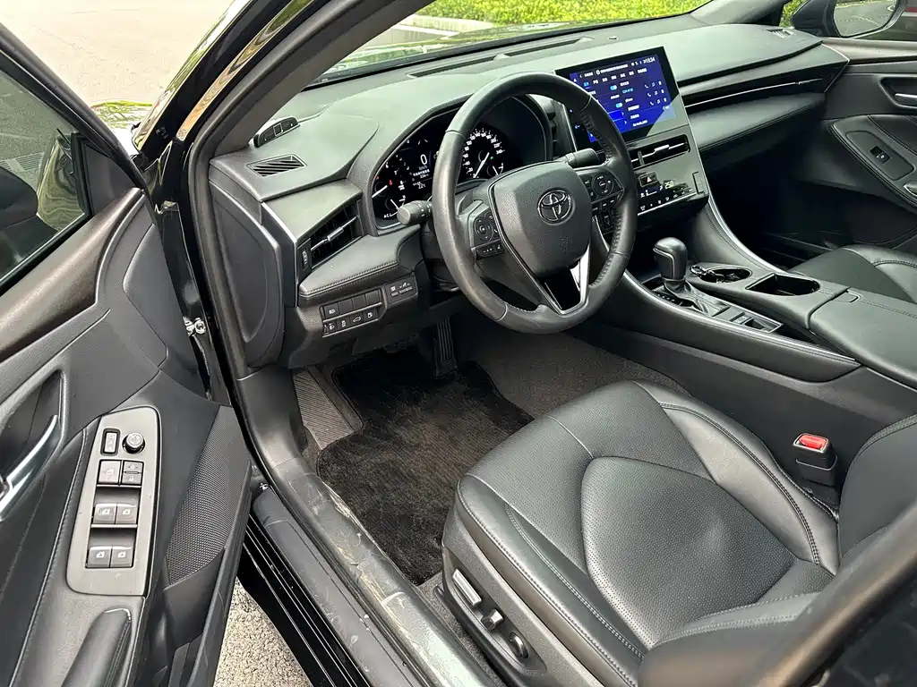 TOYOTA AVALON 2023