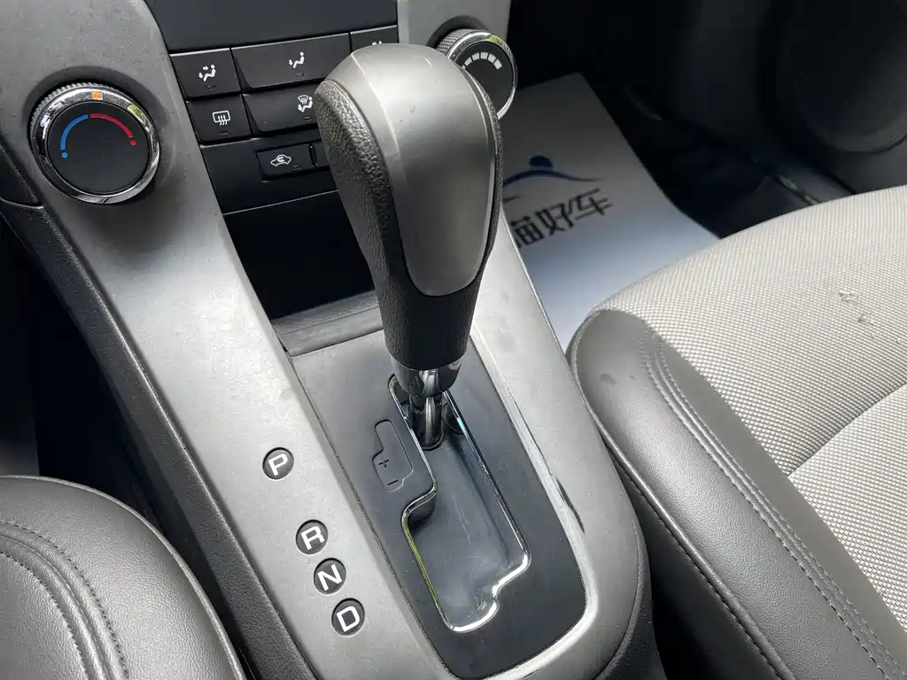 CHEVROLET CRUZE 2013