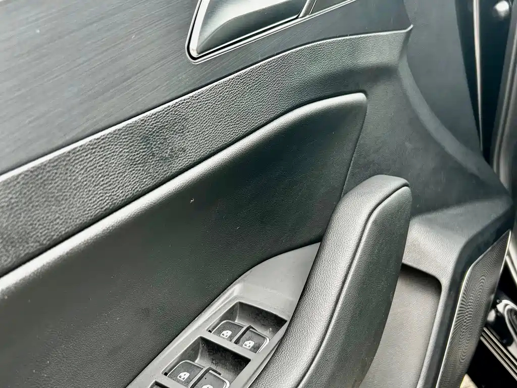 HONGQI H5 2022