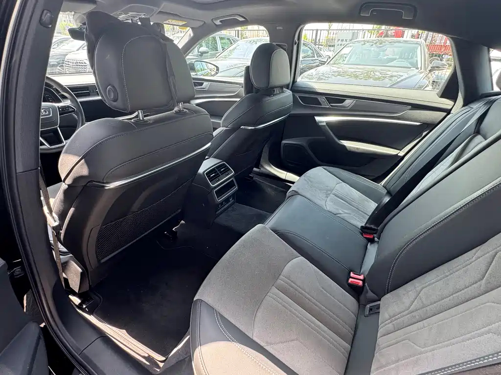 AUDI A6L 2023