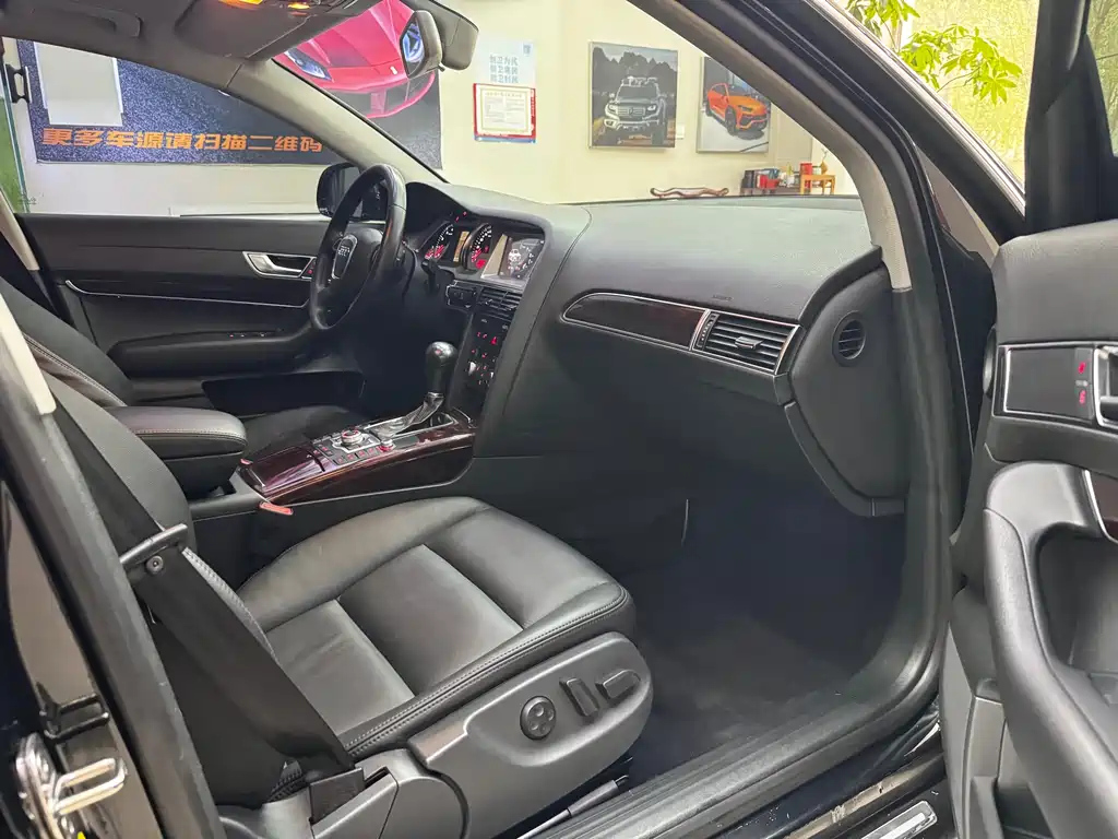 AUDI A6L 2011