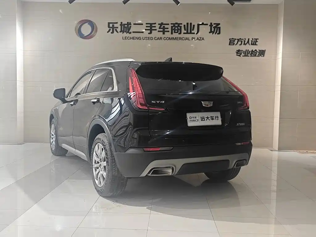 CADILLAC XT4 2022