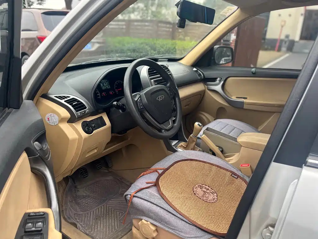 CHERY TIGGO 2011