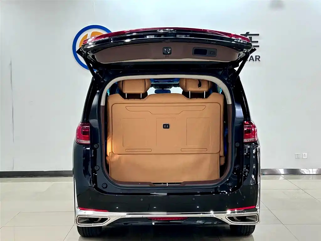 TRUMPCHI M8 2022