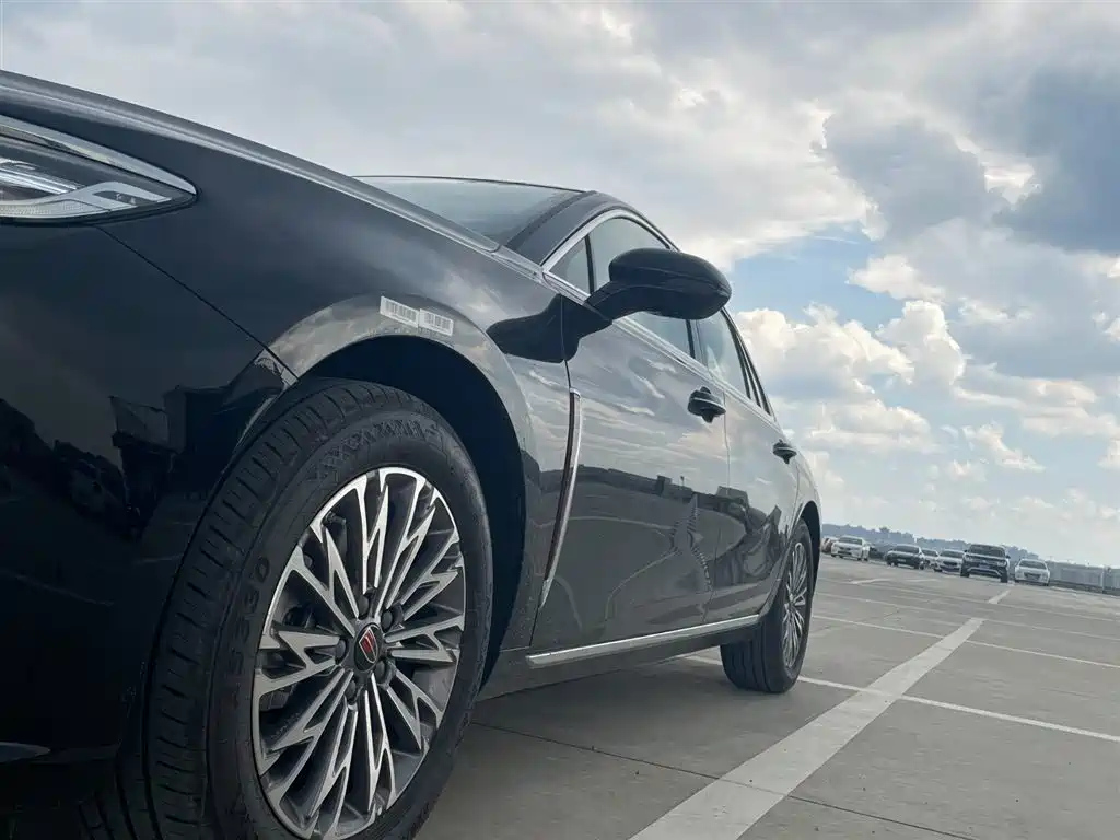 HONGQI H5 2023