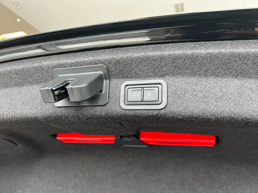 AUDI A6L 2024