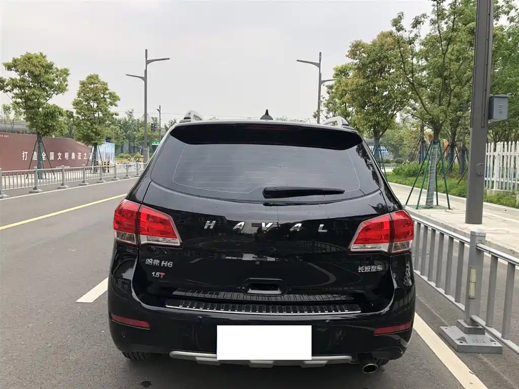HAVAL H6 2015