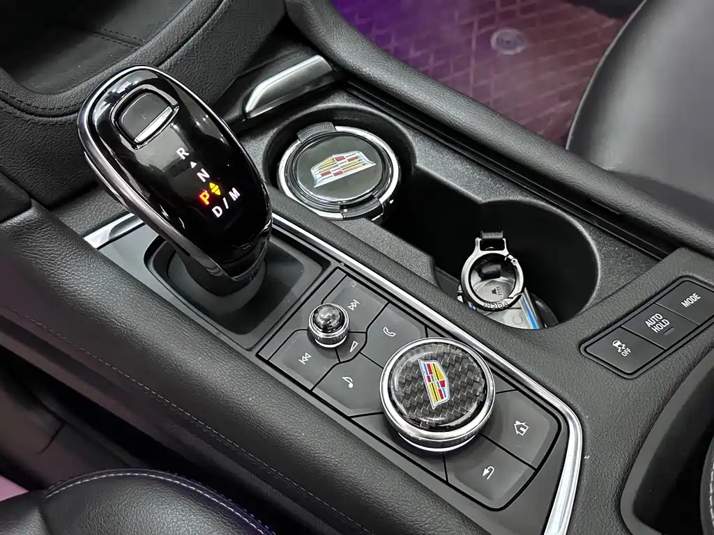 CADILLAC XT5 2022