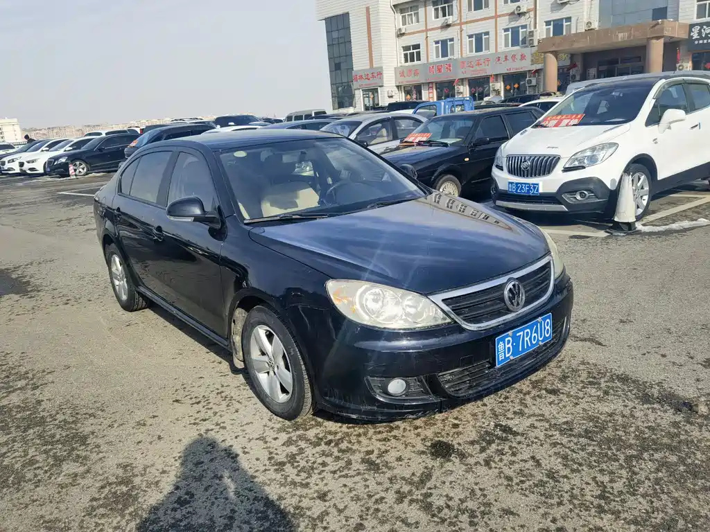 VOLKSWAGEN LAVIDA 2013