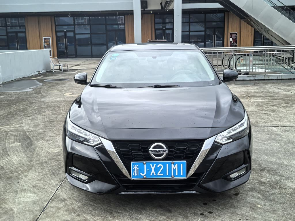 NISSAN SYLPHY 2020