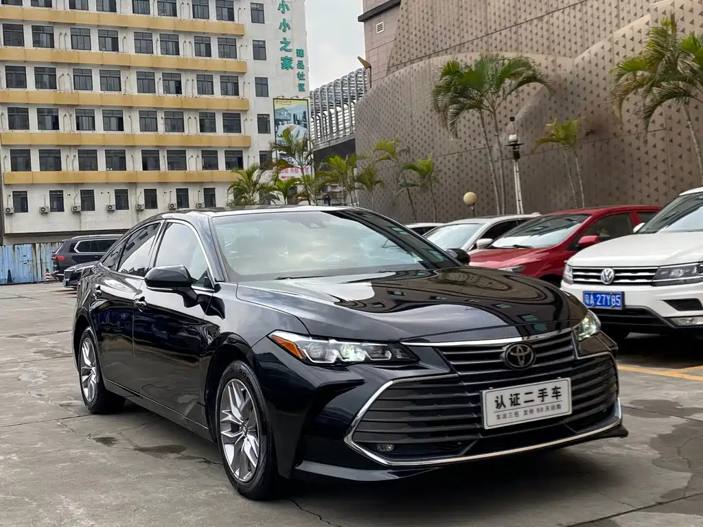 TOYOTA AVALON 2021