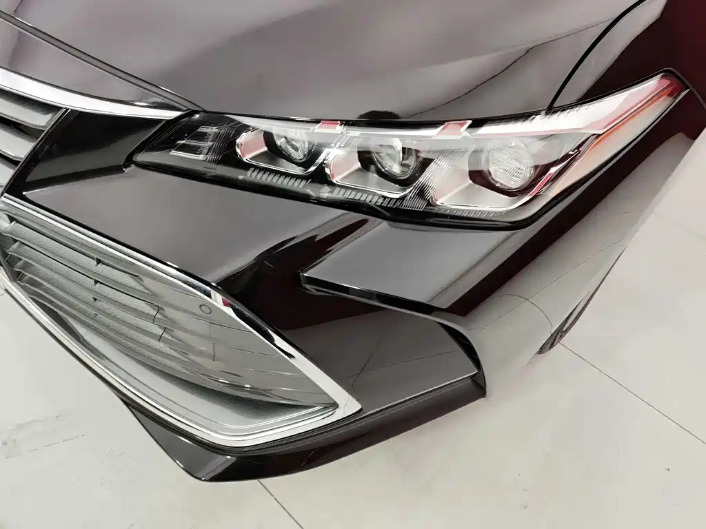 TOYOTA AVALON 2019