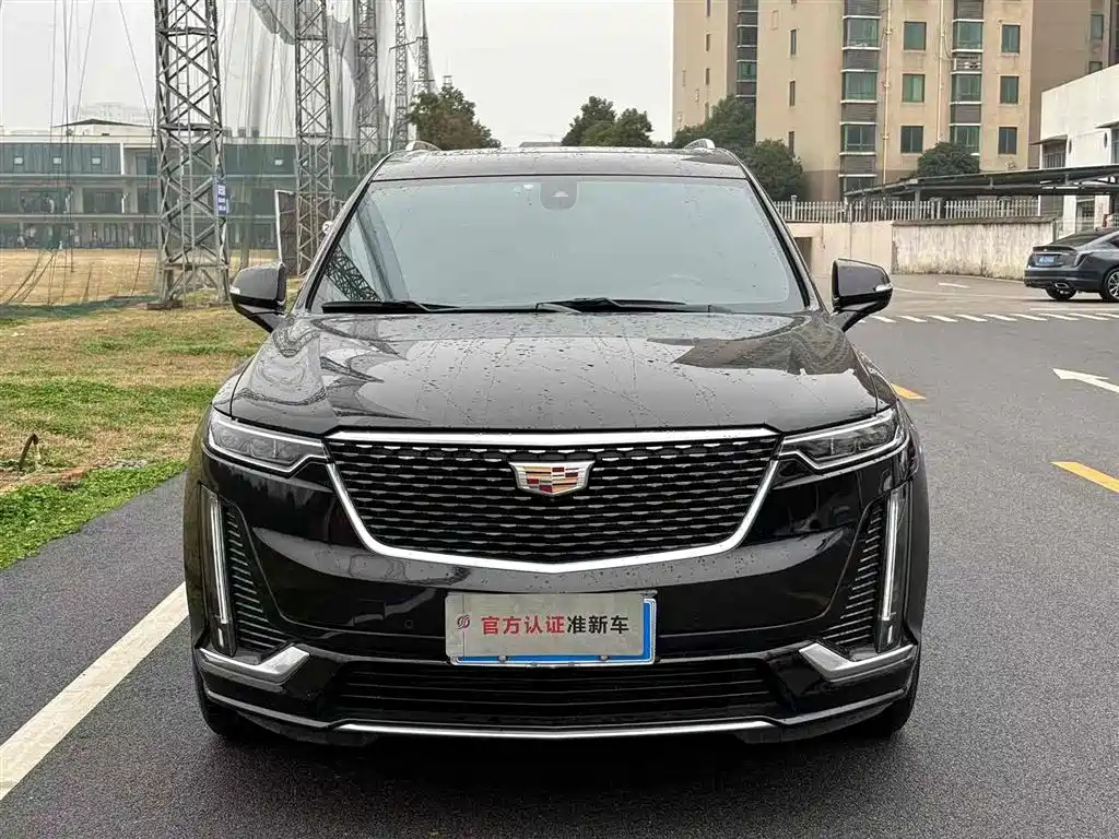 CADILLAC XT6 2022