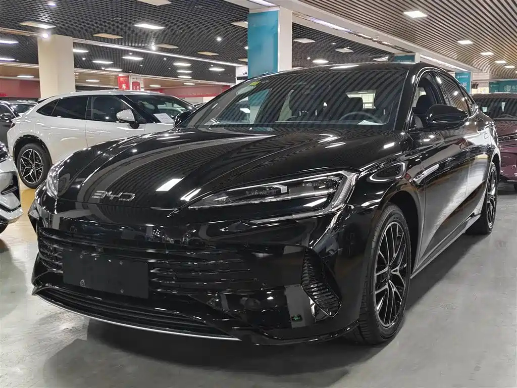 BYD SEAL 07 DM-I 2025