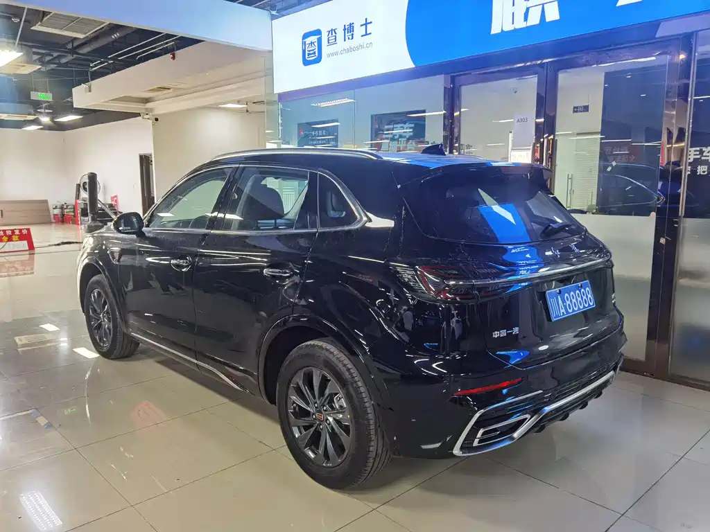 HONGQI HS5 2023