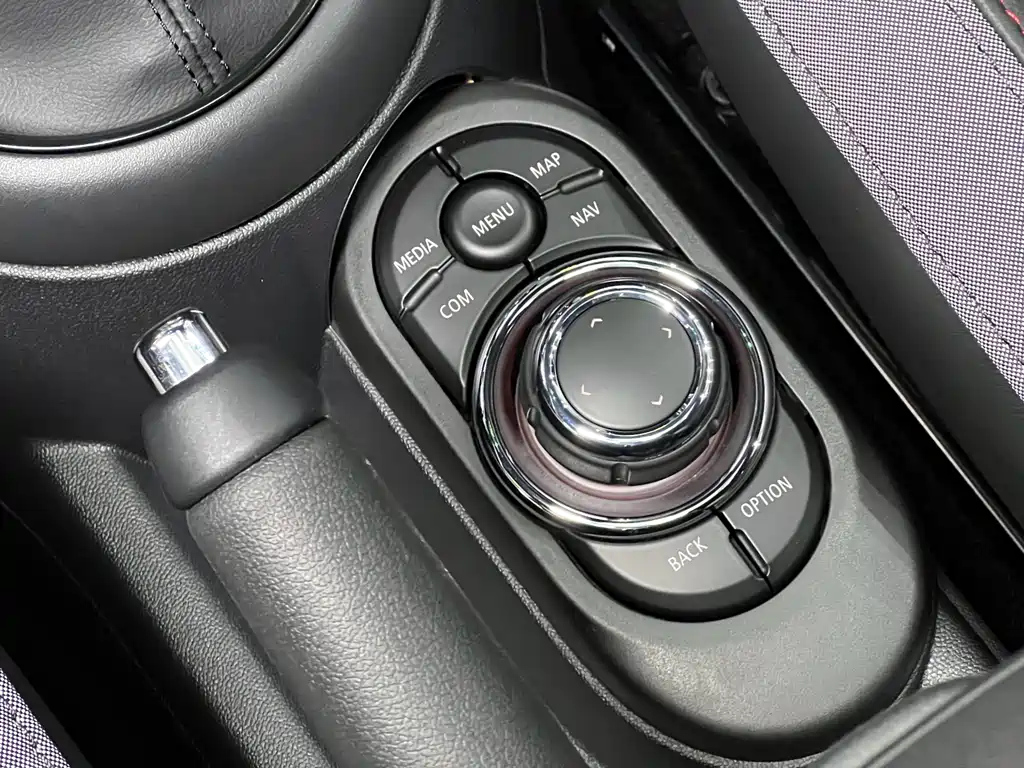 MINI JCW 2022