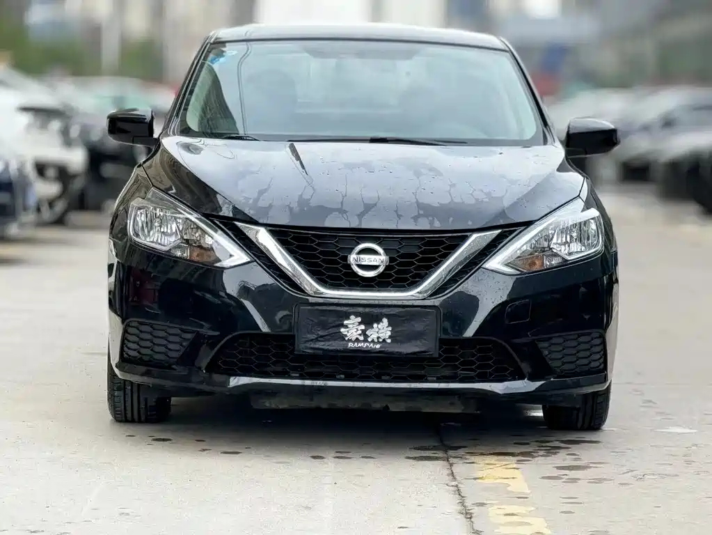 NISSAN SYLPHY 2019