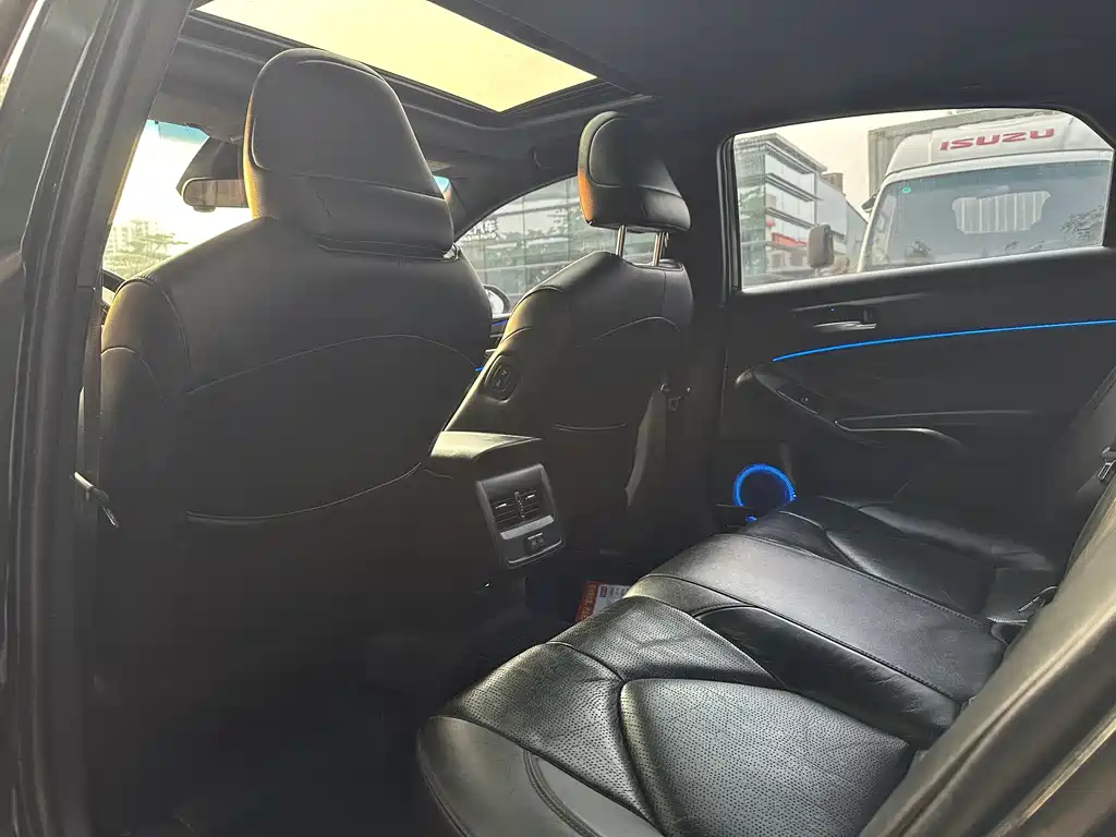 TOYOTA AVALON 2023