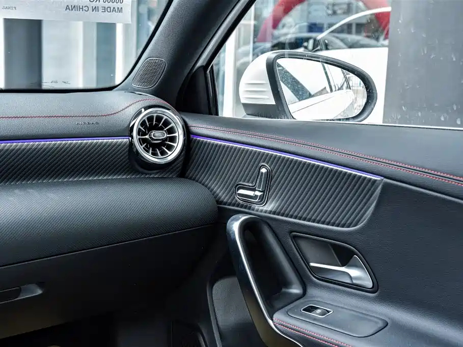 MERCEDES BENZ A-CLASS 2024