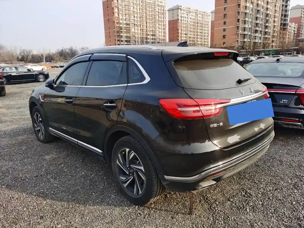 HONGQI HS5 2022