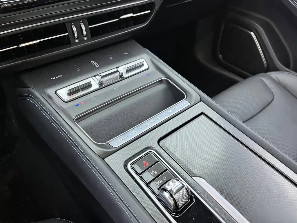 LINCOLN Z 2023