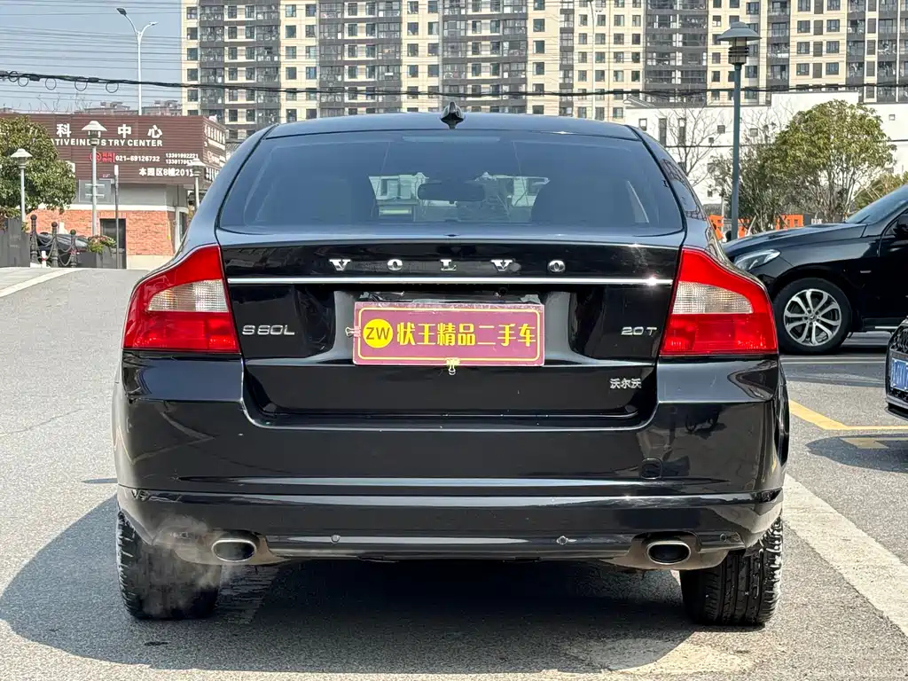 VOLVO S80L 2012