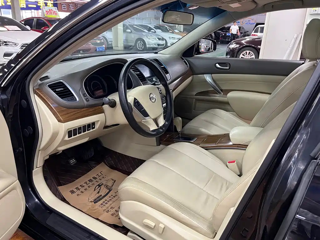 NISSAN TEANA 2012