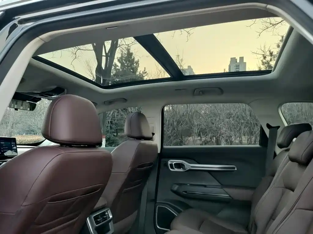 GEELY AUTO HAOYUE 2022