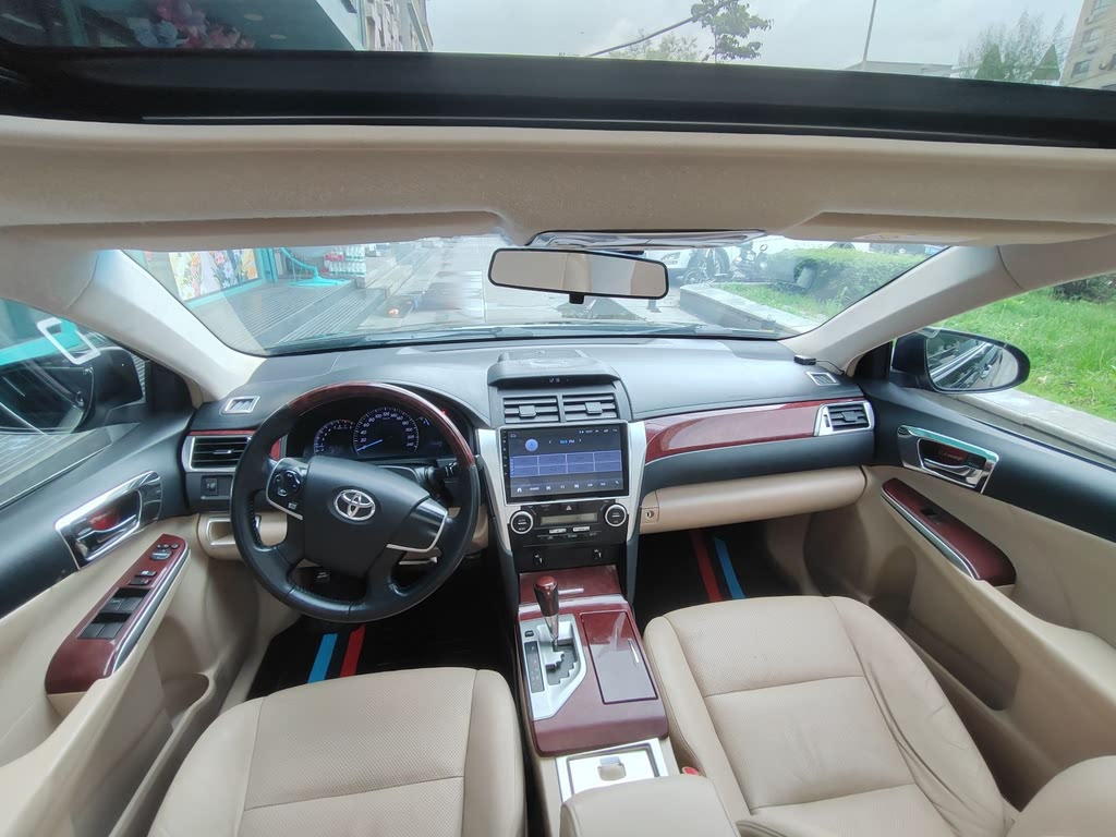TOYOTA CAMRY 2013