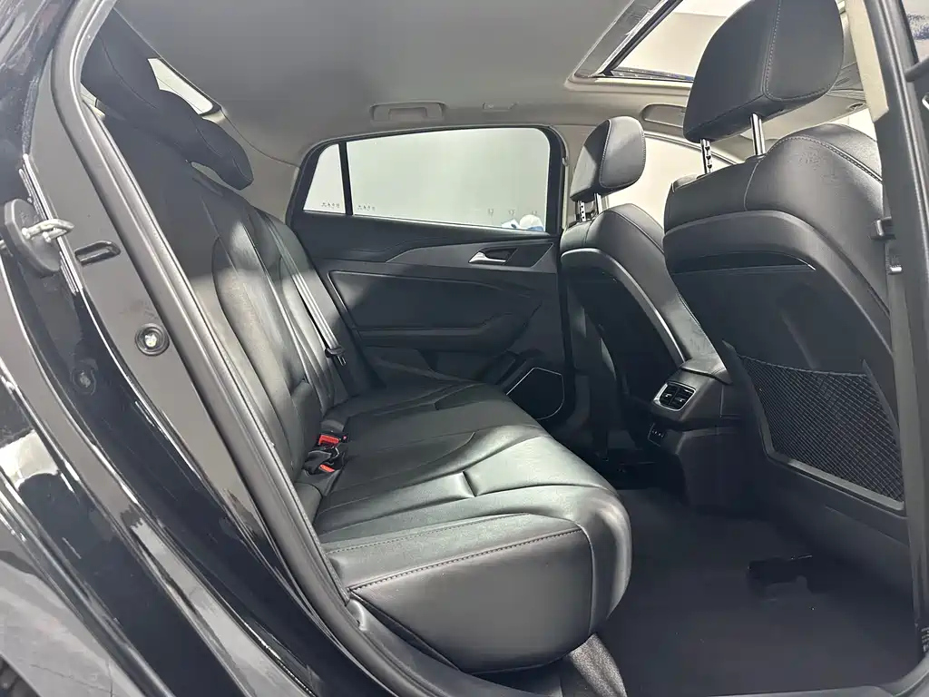 HONGQI H5 2021