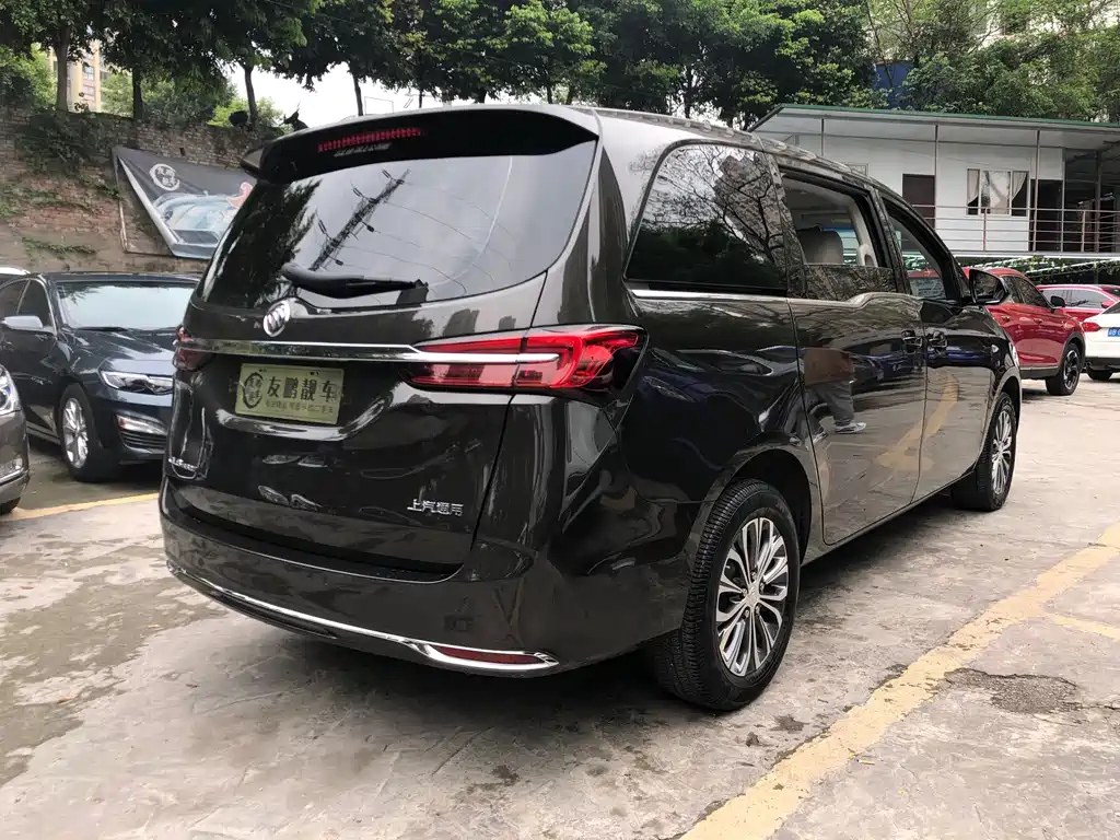 BUICK GL8 2021