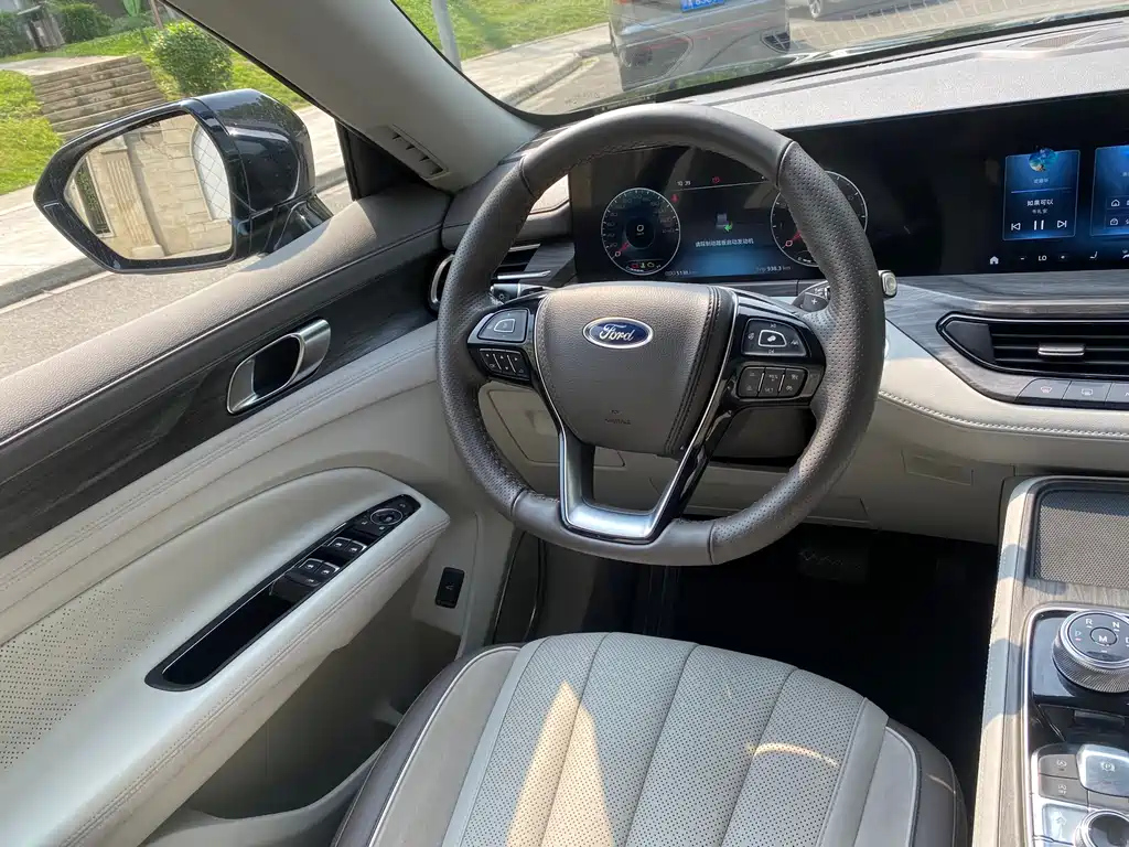 FORD EQUATOR 2023