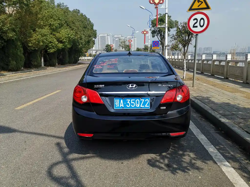 HYUNDAI CELESTA 2009