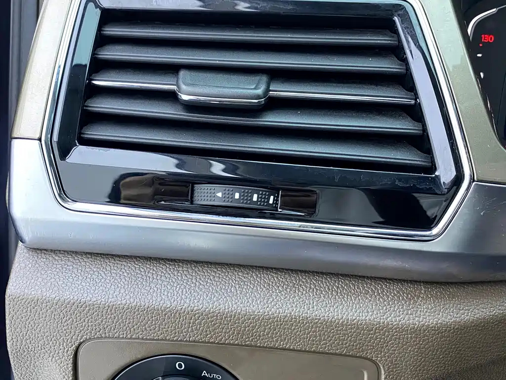 VOLKSWAGEN VILORAN 2021