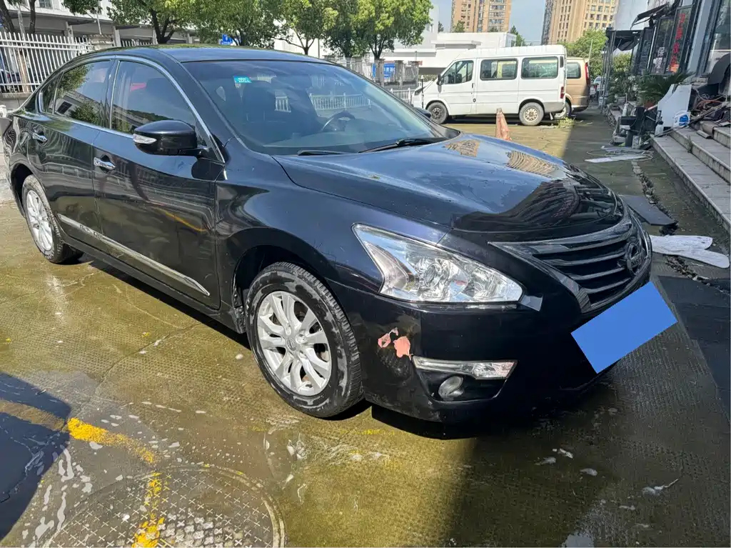 NISSAN TEANA 2016