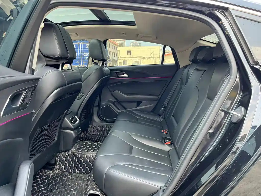 HONGQI H5 2021