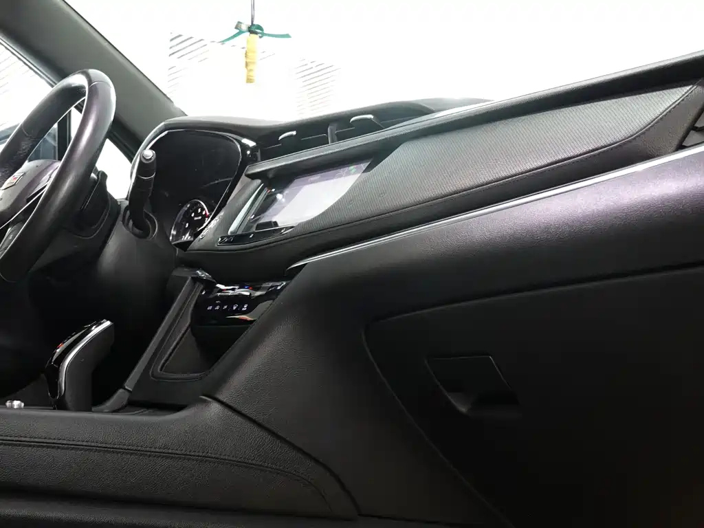 CADILLAC XT5 2020