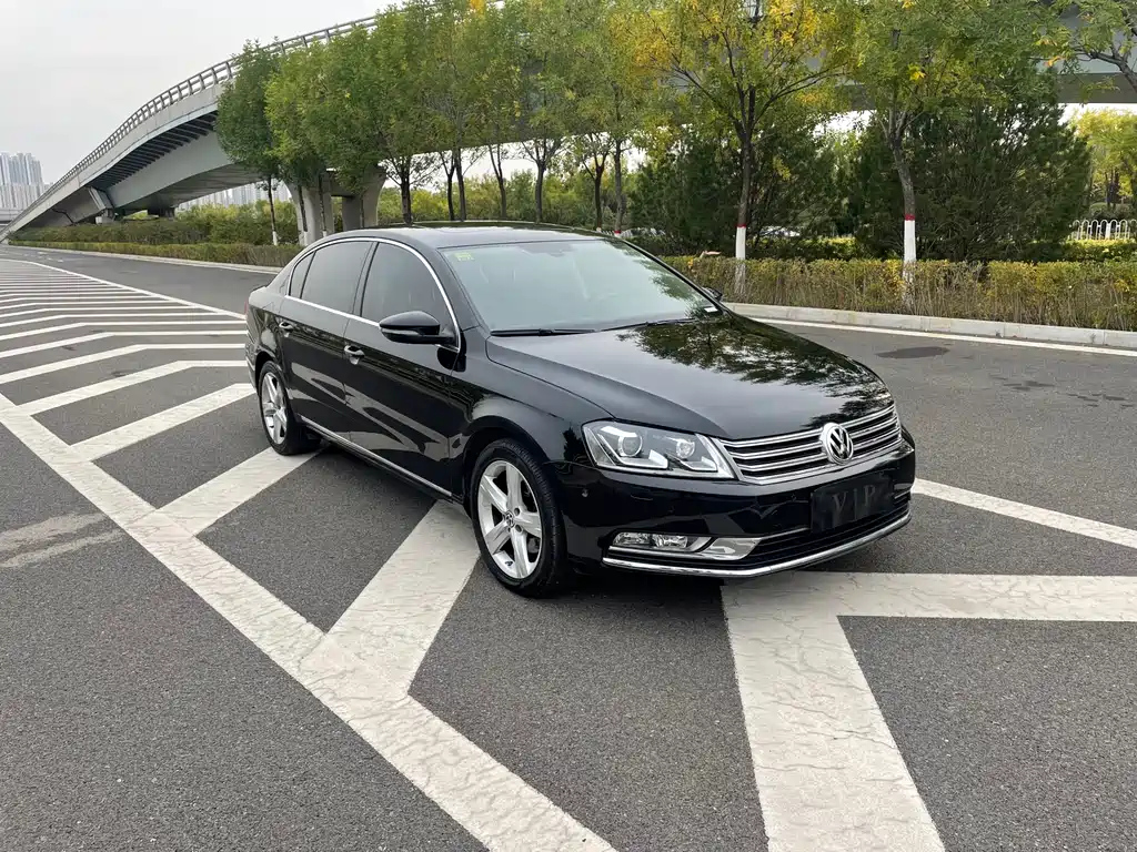 VOLKSWAGEN MAGOTAN 2016