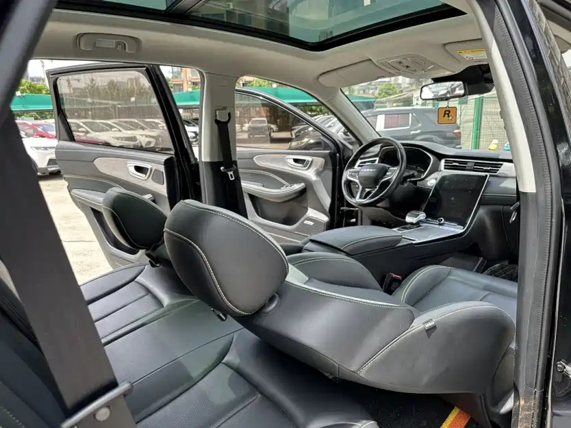 ROEWE RX5 2021
