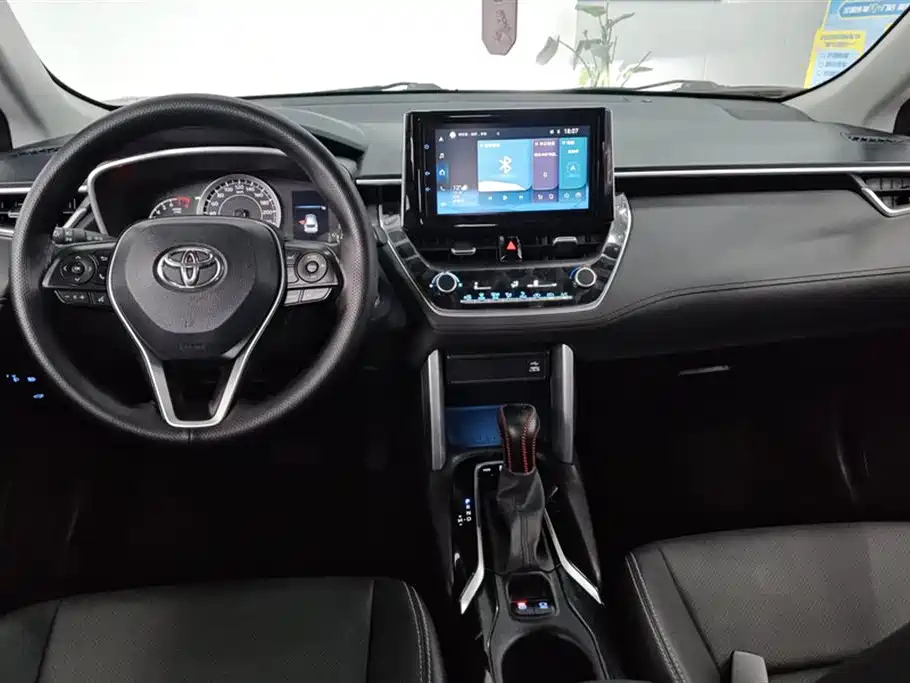 TOYOTA FRONTLANDER 2022