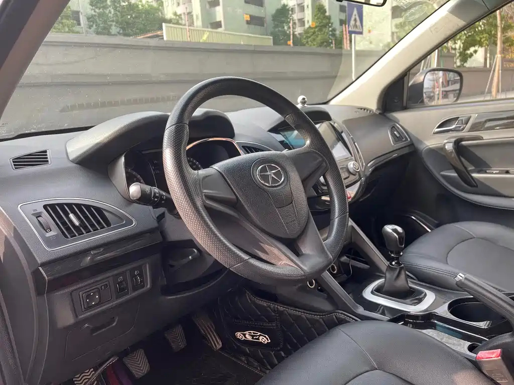JAC REFINE S5 2016